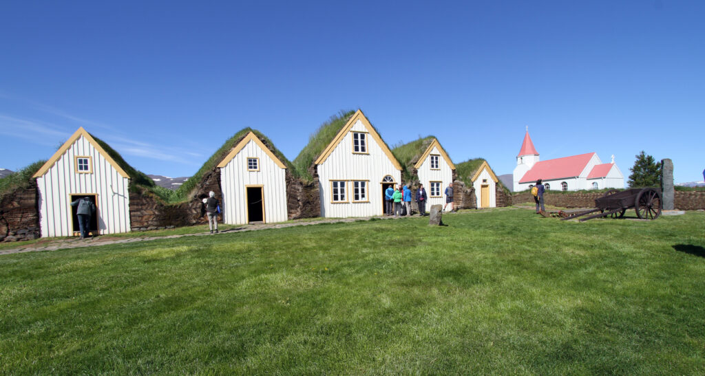 Glaumbaer-52-Museum-Kirche-2018-gje