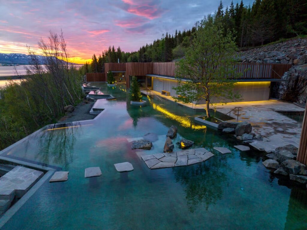 the-forest-lagoon-features-two-infinity-pools